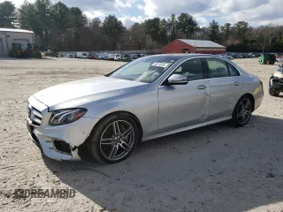 2018 Mercedes-Benz E-Class E 300 with VIN WDDZF4KB2JA442095, listed as a Copart auction lot 50914055 with 63,080 mi miles and Salvage Title. Bid and sale history available at carsss.com. Image 1.