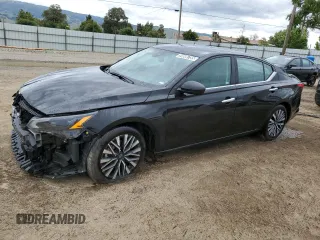 2024 Nissan Altima SV with VIN 1N4BL4DV6RN307031, listed as a Copart auction lot 54686785 with 30,324 mi miles and Clean Title. Bid and sale history available at DreamBid. Image 1.