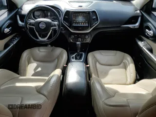 2017 Jeep Cherokee Limited with VIN 1C4PJLDB4HW533342, listed as a Copart auction lot 42945455 with 201,019 mi miles and Clean Title. Bid and sale history available at carsss.com. Image 8.