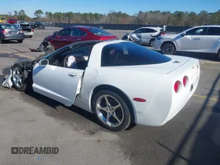 1999 Chevrolet Corvette with VIN 1G1YY22G8X5114450, listed as a IAAI auction lot 41155739 with Not Provided miles. Bid and sale history available at carsss.com. Image 3.
