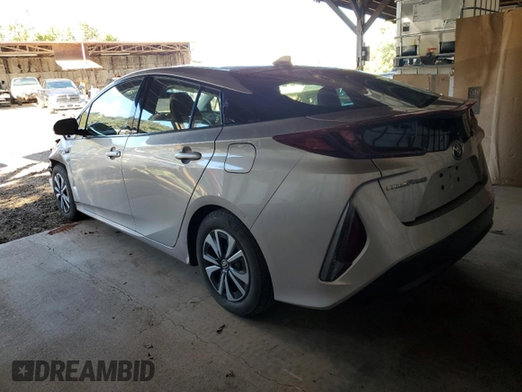 2017 Toyota Prius Plus with VIN JTDKARFPXH3006025, listed as a Copart auction lot 46515755 with Not Provided miles and Salvage Title. Bid and sale history available at DreamBid. Image 2.