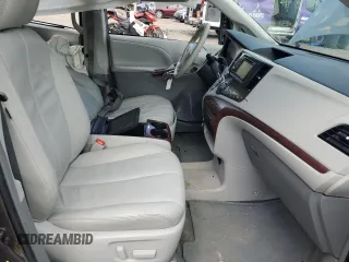 2012 Toyota Sienna XLE AAS with VIN 5TDYK3DC6CS248919, listed as a Copart auction lot 55470505 with 79,761 mi miles and Salvage title. Bid and sale history available at DreamBid. Image 7.