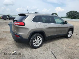2017 Jeep Cherokee Latitude z VIN 1C4PJLCBXHW604108, wystawiony jako Copart lot #63800125 z przebiegiem 51 445 mil mil oraz Czysty tytuł • Clean title. Historia ofert i sprzedaży dostępna na DreamBid. Obrazek 3.