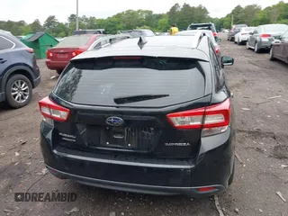2019 Subaru Impreza Limited с VIN 4S3GTAU62K3758014, выставлен на аукционе IAAI как лот 42497537 с пробегом 58 495 миль миль и . История ставок и продаж доступна на DreamBid. Изображение 16.