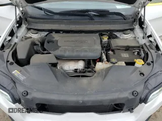 2020 Jeep Cherokee Latitude with VIN 1C4PJMCB7LD651493, listed as a Copart auction lot 45243695 with 80,297 mi miles and Salvage title. Bid and sale history available at DreamBid. Image 12.