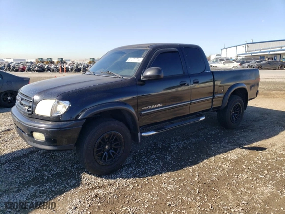 2001 Toyota Tundra Ltd with VIN 5TBRT38171S180680, listed as a Copart auction lot 81272724 with 223,115 mi miles and Salvage Title. Bid and sale history available at carsss.com. Image 1.