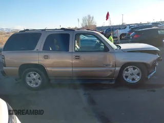 2001 Chevrolet Tahoe LT with VIN 1GNEK13TX1J132956, listed as a IAAI auction lot 41384620 with Not Provided miles. Bid and sale history available at carsss.com. Image 13.