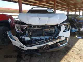 2024 GMC Terrain SLT z VIN 3GKALVEGXRL147137, wystawiony jako IAAI lot #42160943 z przebiegiem 21 862 mil mil oraz . Historia ofert i sprzedaży dostępna na DreamBid. Obrazek 6.
