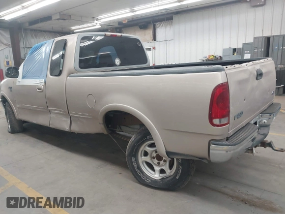 1998 Ford F-150 with VIN 1FTZX18W6WKA83626, listed as a IAAI auction lot 40625179 with 343,403 mi miles and . Bid and sale history available at DreamBid. Image 3.
