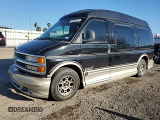 2001 Chevrolet Express Cargo YF7 Upfitter with VIN 1GBFG15R011100439, listed as a Copart auction lot 46509915 with 161,303 mi miles and Salvage title. Bid and sale history available at DreamBid. Image 1.