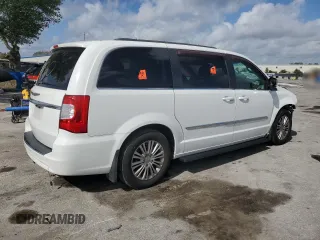 2014 Chrysler Town & Country Touring-L with VIN 2C4RC1CG1ER171074, listed as a Copart auction lot 51545655 with 82,040 mi miles and Salvage Title. Bid and sale history available at carsss.com. Image 3.