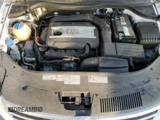 2013 Volkswagen CC Sport Plus с VIN WVWBP7AN8DE550353, выставлен на аукционе Copart как лот 49261735 с пробегом 88 709 миль миль и Чистый • Clean title. История ставок и продаж доступна на DreamBid. Изображение 11.