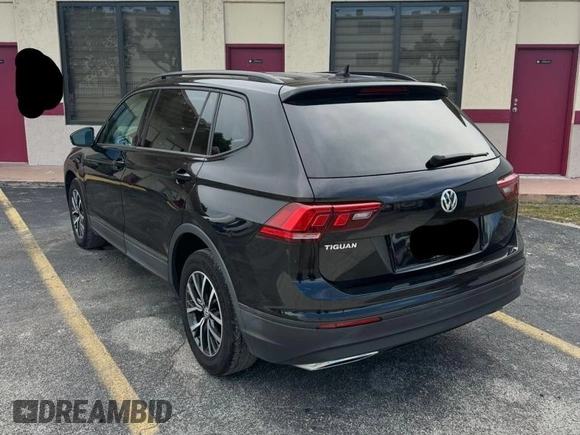 2021 Volkswagen Tiguan S with VIN 3VV1B7AX9MM105997, listed as a Copart auction lot 60985105 with 146,399 mi miles and Clean title. Bid and sale history available at DreamBid. Image 3.