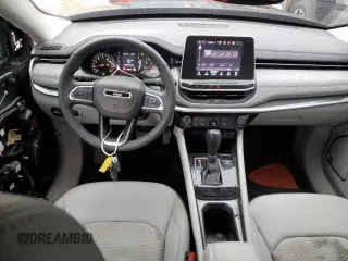 2022 Jeep Compass Latitude with VIN 3C4NJCBB8NT109576, listed as a Copart auction lot 47607294 with 28,863 mi miles and Salvage Title. Bid and sale history available at carsss.com. Image 8.