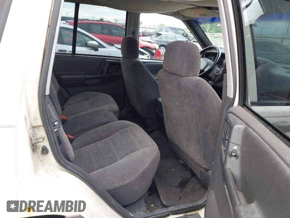 1998 Jeep Grand Cherokee Laredo с VIN 1J4GZ58S8WC372369, выставлен на аукционе IAAI как лот 42222447 с пробегом 223 748 миль миль и . История ставок и продаж доступна на DreamBid. Изображение 8.