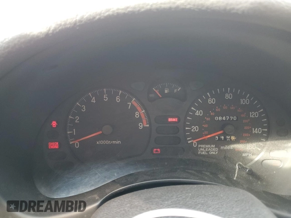 1994 Mitsubishi 3000GT z VIN JA3AM64J4RY004161, wystawiony jako Copart lot #45788125 z przebiegiem 84 770 mil mil oraz Czysty tytuł • Clean title. Historia ofert i sprzedaży dostępna na DreamBid. Obrazek 9.