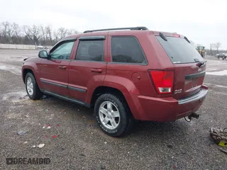 2007 Jeep Grand Cherokee Laredo with VIN 1J8GR48K27C583108, listed as a IAAI auction lot 41994761 with 188,171 mi miles. Bid and sale history available at carsss.com. Image 3.