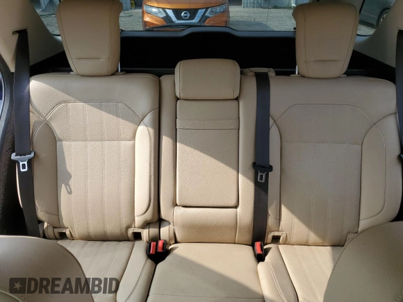 2018 Mercedes-Benz GLE 350 с VIN 4JGDA5JB6JB012585, выставлен на аукционе Copart как лот 58899415 с пробегом 87 081 миль миль и Списание • Salvage title. История ставок и продаж доступна на DreamBid. Изображение 10.