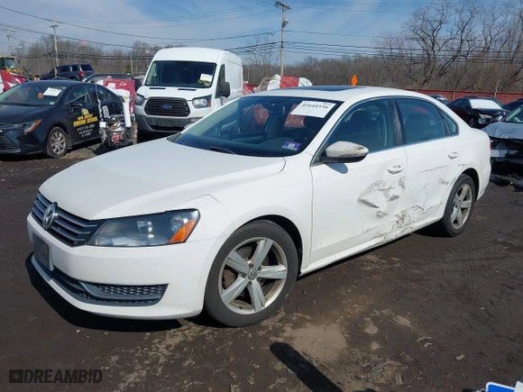 2012 Volkswagen Passat SE with VIN 1VWBP7A38CC020227, listed as a IAAI auction lot 41644536 with 227,205 mi miles. Bid and sale history available at carsss.com. Image 19.
