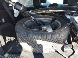 2018 Mercedes-Benz GLS 450 with VIN 4JGDF6EE5JB148508, listed as a IAAI auction lot 41454691 with Not provided miles and . Bid and sale history available at DreamBid. Image 17.