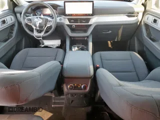 2025 Ford Explorer Active с VIN 1FMUK7DH4SGA94345, выставлен на аукционе Copart как лот 63991895 с пробегом 2 472 миль миль и Списание • Salvage title. История ставок и продаж доступна на DreamBid. Изображение 8.
