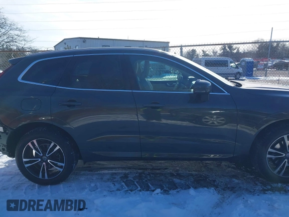 2019 Volvo XC60 Momentum z VIN LYV102RK4KB237679, wystawiony jako IAAI lot #41329763 z przebiegiem 47 535 mil mil oraz . Historia ofert i sprzedaży dostępna na DreamBid. Obrazek 14.