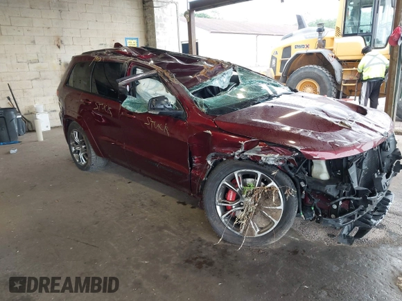 2018 Jeep Grand Cherokee SRT z VIN 1C4RJFDJ0JC231510, wystawiony jako IAAI lot #42445896 z przebiegiem 85 000 mil mil oraz . Historia ofert i sprzedaży dostępna na DreamBid. Obrazek 1.