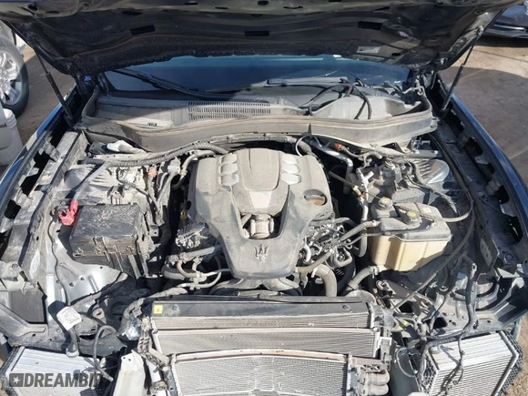 2022 Maserati Levante GT with VIN ZN661XUAXNX400339, listed as a IAAI auction lot 41515920 with 48,360 mi miles. Bid and sale history available at carsss.com. Image 10.