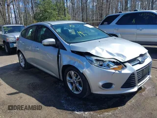 2013 Ford Focus SE with VIN 1FADP3K29DL162071, listed as a IAAI auction lot 41883318 with 170,911 mi miles. Bid and sale history available at carsss.com. Image 1.