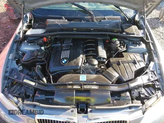 2008 BMW 3 Series 328i with VIN WBAWR33558P150985, listed as a IAAI auction lot 41644079 with Not Provided miles and . Bid and sale history available at carsss.com. Image 10.