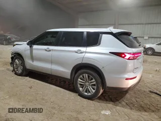 2023 Mitsubishi Outlander ES z VIN JA4J3TA82PZ009848, wystawiony jako Copart lot #82392604 z przebiegiem 52 123 mil mil oraz Szkoda całkowita • Salvage title. Historia ofert i sprzedaży dostępna na DreamBid. Obrazek 2.