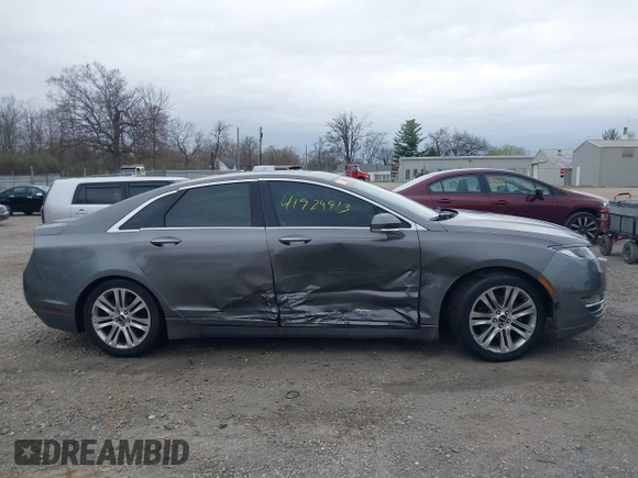 2014 Lincoln MKZ with VIN 3LN6L2GK2ER818577, listed as a IAAI auction lot 41929913 with 185,062 mi miles. Bid and sale history available at carsss.com. Image 13.