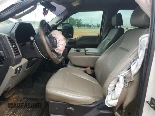 2017 Ford F-350 Lariat z VIN 1FD8W3G63HEE73995, wystawiony jako Copart lot #60894845 z przebiegiem 147 429 mil mil oraz Szkoda całkowita • Salvage title. Historia ofert i sprzedaży dostępna na DreamBid. Obrazek 7.
