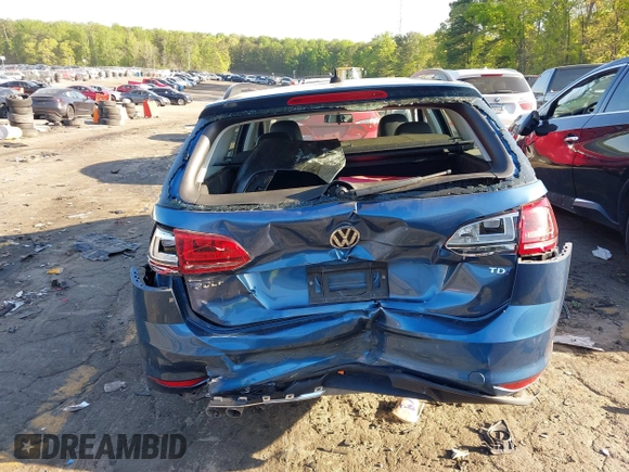 2015 Volkswagen Golf SportWagen TDI SE with VIN 3VWCA7AUXFM517359, listed as a IAAI auction lot 41987425 with 146,708 mi miles. Bid and sale history available at carsss.com. Image 15.