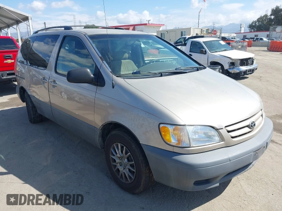2003 Toyota Sienna CE with VIN 4T3ZF19C53U539951, listed as a IAAI auction lot 41906505 with 233,426 mi miles. Bid and sale history available at carsss.com. Image 1.