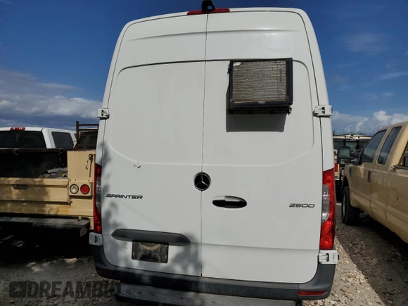 2021 Mercedes-Benz Sprinter Cargo with VIN W1Y4ECHY8MT058906, listed as a Copart auction lot 75736554 with 171,564 mi miles and Salvage Title. Bid and sale history available at carsss.com. Image 6.