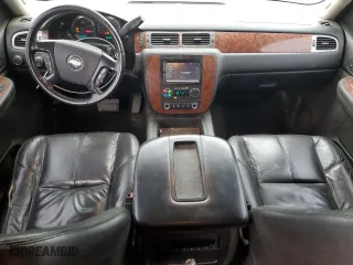 2007 Chevrolet Silverado 1500 LTZ with VIN 2GCEK13M971503996, listed as a Copart auction lot 46301495 with 278,359 mi miles and Salvage Title. Bid and sale history available at carsss.com. Image 8.