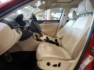 2017 Volkswagen Passat SE with VIN 1VWBT7A35HC062793, listed as a Copart auction lot 61253185 with 41,894 mi miles and Salvage title. Bid and sale history available at DreamBid. Image 7.