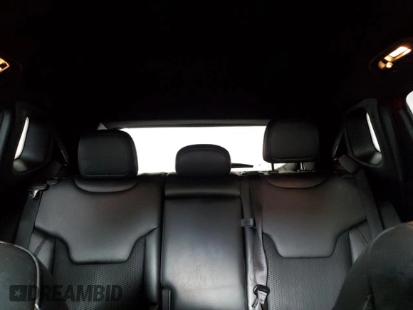 2025 Jeep Compass Trailhawk z VIN 3C4NJDDN8ST532442, wystawiony jako Copart lot #61386085 z przebiegiem 11 207 mil mil oraz Czysty tytuł • Clean title. Historia ofert i sprzedaży dostępna na DreamBid. Obrazek 10.