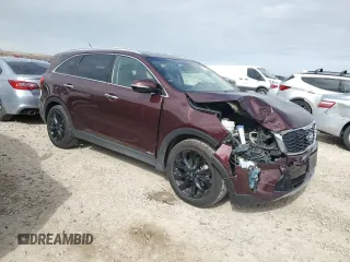 2020 Kia Sorento EX with VIN 5XYPHDA56LG694667, listed as a Copart auction lot 47652895 with 57,787 mi miles and Salvage Title. Bid and sale history available at DreamBid. Image 4.