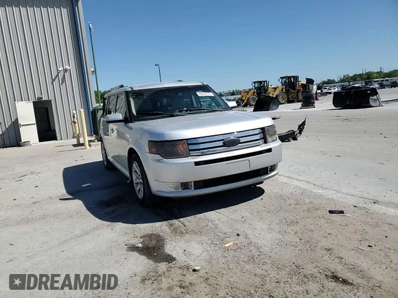2011 Ford Flex SEL z VIN 2FMGK5CC5BBD30015, wystawiony jako Copart lot #49678135 z przebiegiem 200 998 mil mil oraz Szkoda całkowita • Salvage title. Historia ofert i sprzedaży dostępna na DreamBid. Obrazek 11.