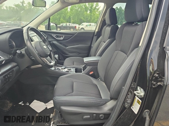 2023 Subaru Forester Premium z VIN JF2SKAEC6PH468002, wystawiony jako IAAI lot #42547222 z przebiegiem 73 121 mil mil oraz . Historia ofert i sprzedaży dostępna na DreamBid. Obrazek 9.