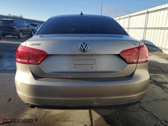 2015 Volkswagen Passat 1.8T Limited Edition with VIN 1VWAT7A39FC071666, listed as a Copart auction lot 81555254 with 73,873 mi miles and Salvage Title. Bid and sale history available at carsss.com. Image 6.
