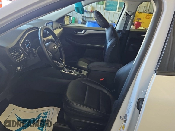 2021 Ford Escape SEL Hybrid with VIN 1FMCU9CZ1MUB25597, listed as a IAAI auction lot 42663573 with 79,061 mi miles and . Bid and sale history available at DreamBid. Image 40.