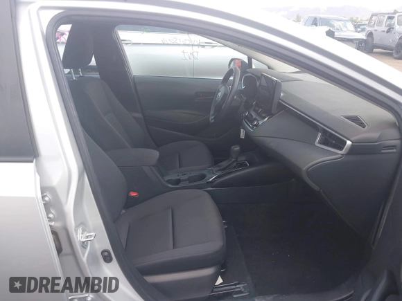 2023 Toyota Corolla LE z VIN 5YFB4MDE6PP024815, wystawiony jako IAAI lot #42433331 z przebiegiem 48 348 mil mil oraz . Historia ofert i sprzedaży dostępna na DreamBid. Obrazek 5.