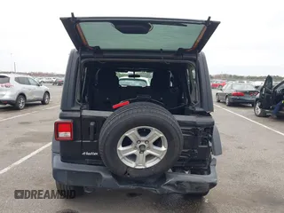 2022 Jeep Wrangler Unlimited Willys Sport with VIN 1C4HJXDN3NW132771, listed as a IAAI auction lot 41052274 with 33,302 mi miles and . Bid and sale history available at DreamBid. Image 6.