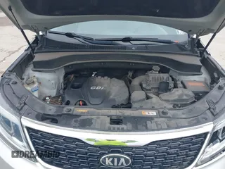 2014 Kia Sorento LX with VIN 5XYKTCA63EG506489, listed as a IAAI auction lot 41965074 with 143,875 mi miles and . Bid and sale history available at carsss.com. Image 10.