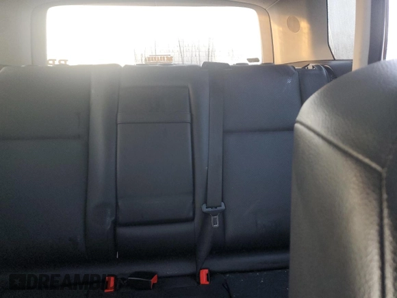 2010 Mercedes-Benz GLK 350 with VIN WDCGG8HB1AF370011, listed as a Copart auction lot 75062374 with Not Provided miles and Non Repairable. Bid and sale history available at DreamBid. Image 10.