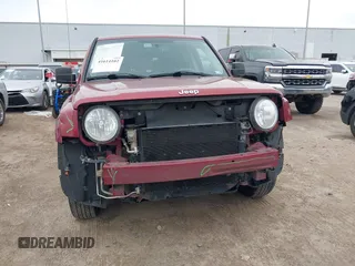 2017 Jeep Patriot Sport z VIN 1C4NJPBB0HD201718, wystawiony jako IAAI lot #41614102 z przebiegiem 88 194 mil mil oraz . Historia ofert i sprzedaży dostępna na DreamBid. Obrazek 6.