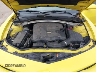 2015 Chevrolet Camaro LT with VIN 2G1FF3D3XF9221515, listed as a IAAI auction lot 41017371 with 118,438 mi miles. Bid and sale history available at carsss.com. Image 10.